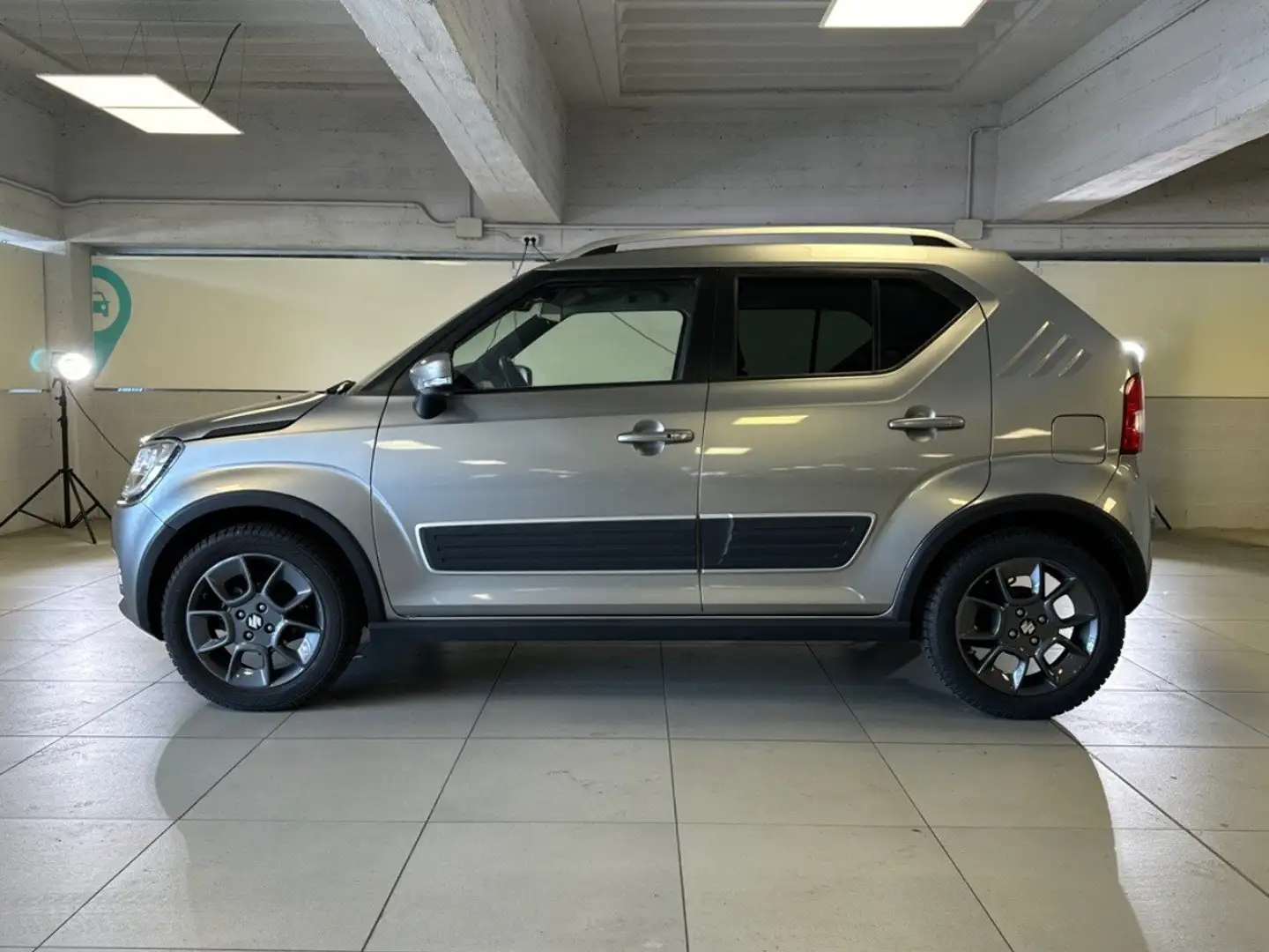 Suzuki Ignis 1.2 Hybrid Top 2WD Grigio - 2