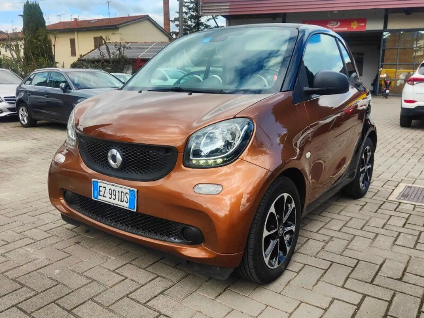 smart forTwo fortwo 70 1.0 twinamic Youngster Marrone - 1