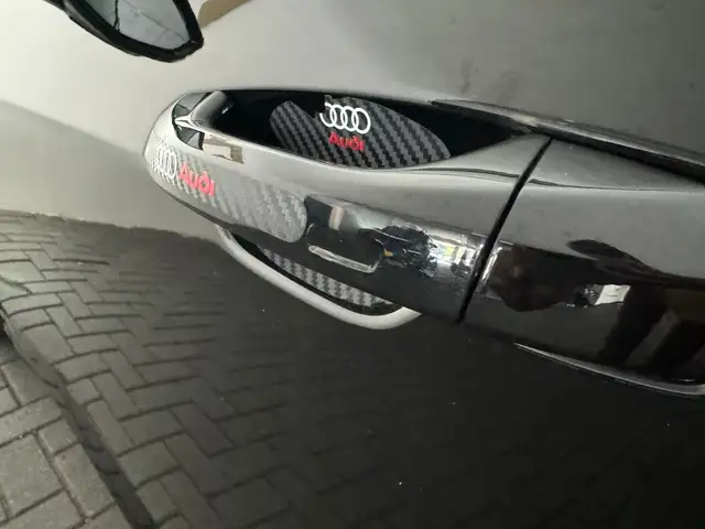 Audi A6 view 15