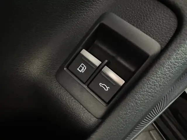 Audi A6 view 17