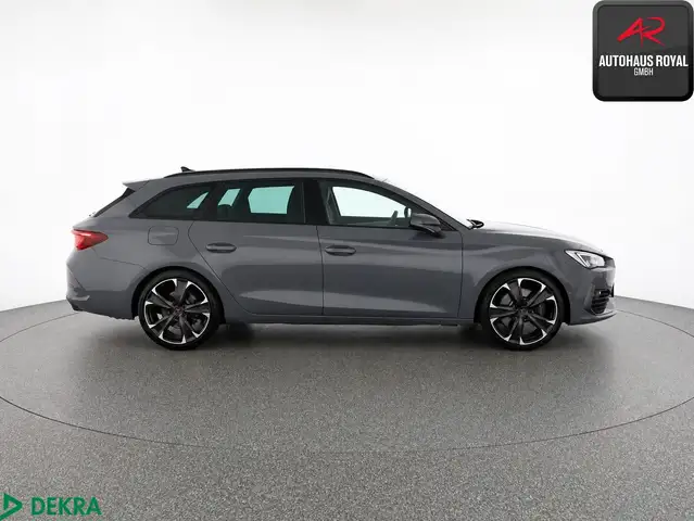 Cupra Leon view 6