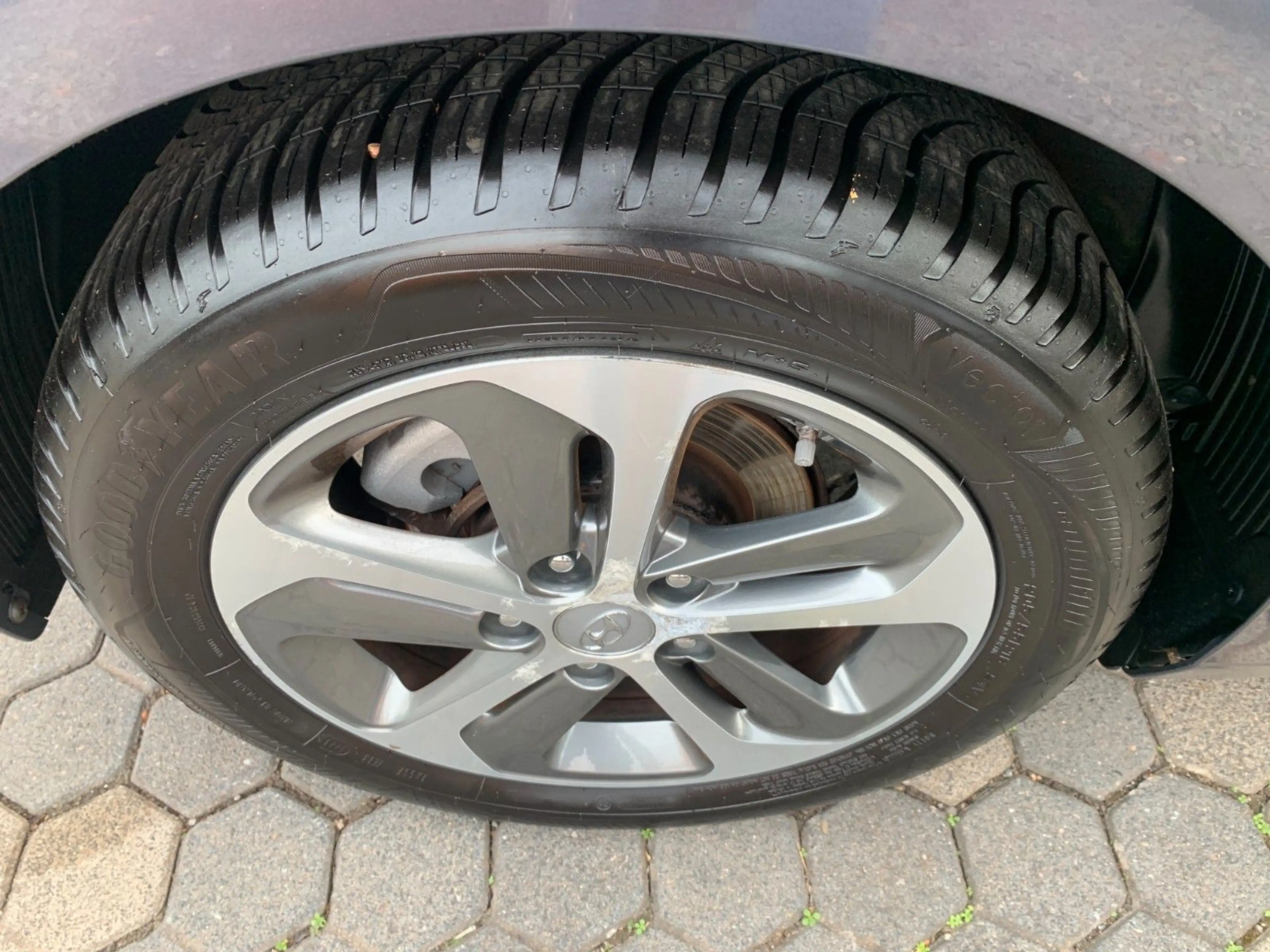 Hyundai i30 YES!*Klima*Cam*Navi*1 Hand* — photo 6