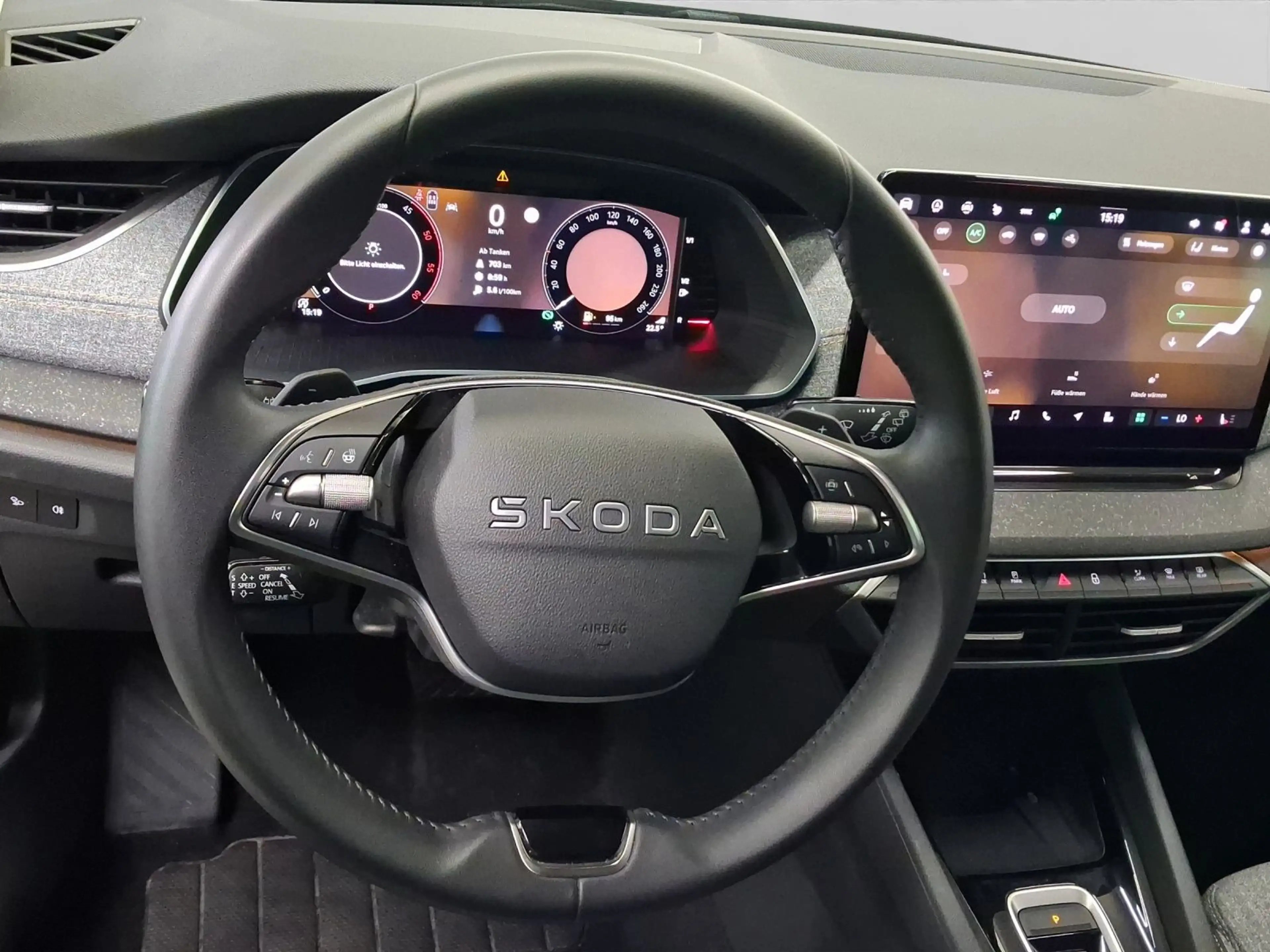 Skoda Octavia Combi 2.0 TDI DSG TOUR MATRIX LM17 CANTO — photo 9