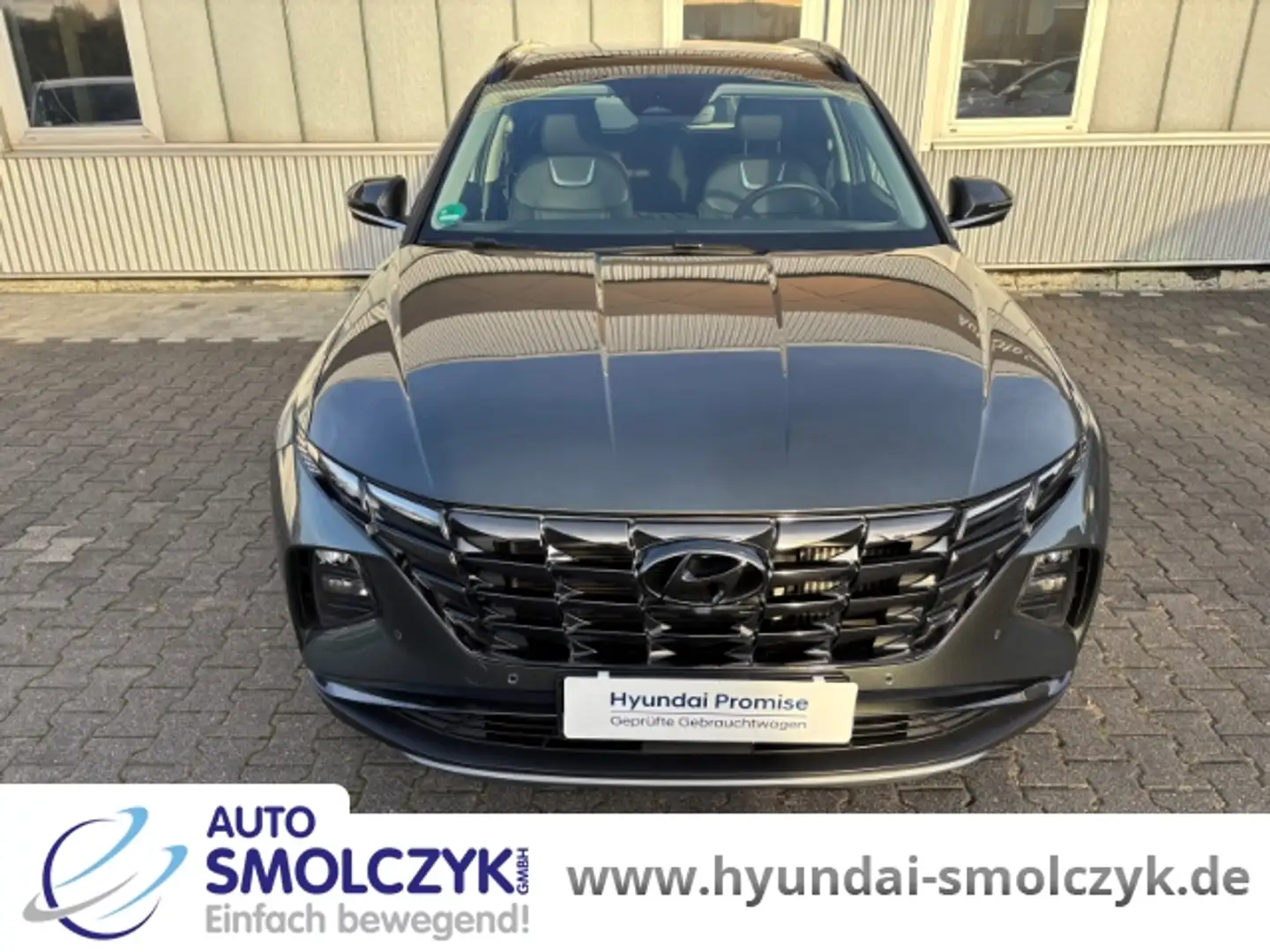 Hyundai TUCSON PRIME 4WD 1.6 T-GDI ASS.PAKET+ECS+PANO Grijs - 2