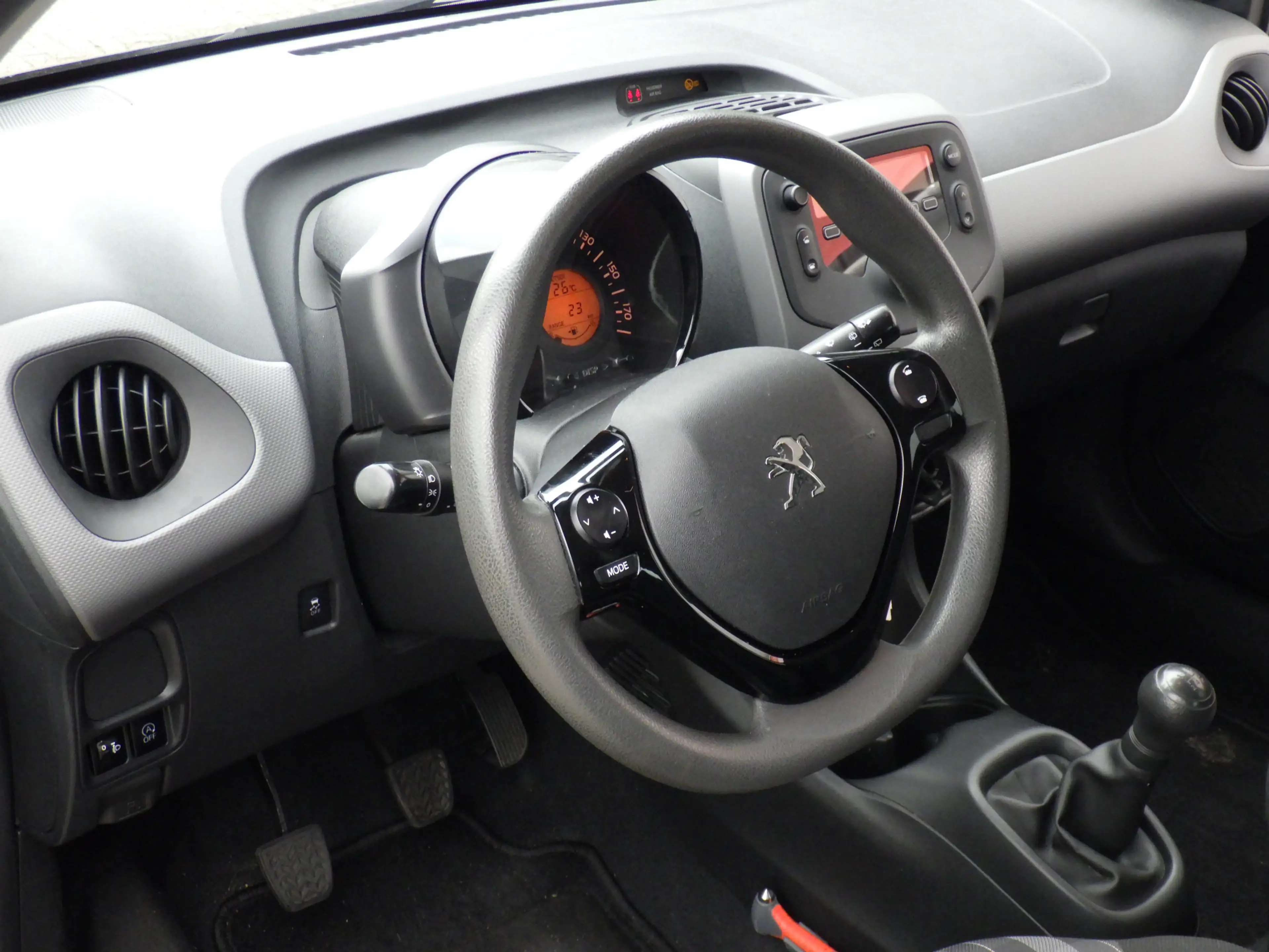 Peugeot 108 1.0 e-VTi Active Airco, 5 DRS NL/NAP! — photo 4