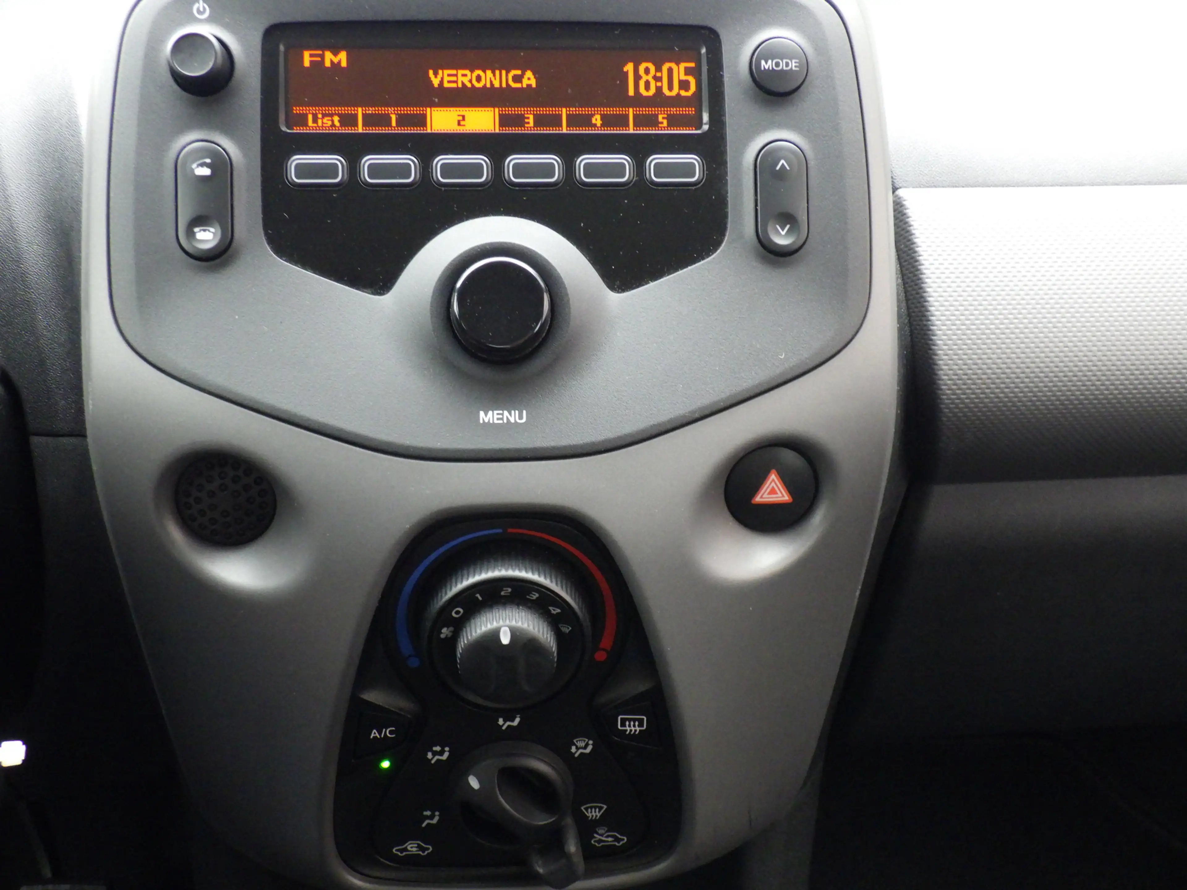Peugeot 108 1.0 e-VTi Active Airco, 5 DRS NL/NAP! — photo 8