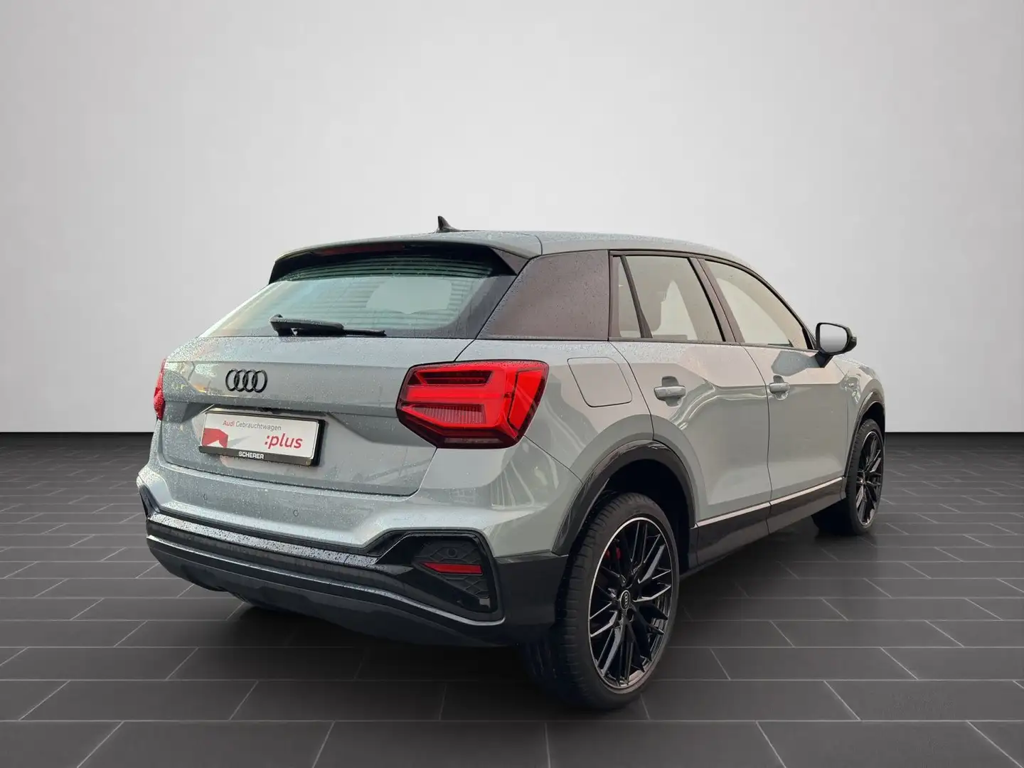 Audi Q2 35 TfSI S-line MATRIX-LED NAVI RFK SHZ Grau - 2