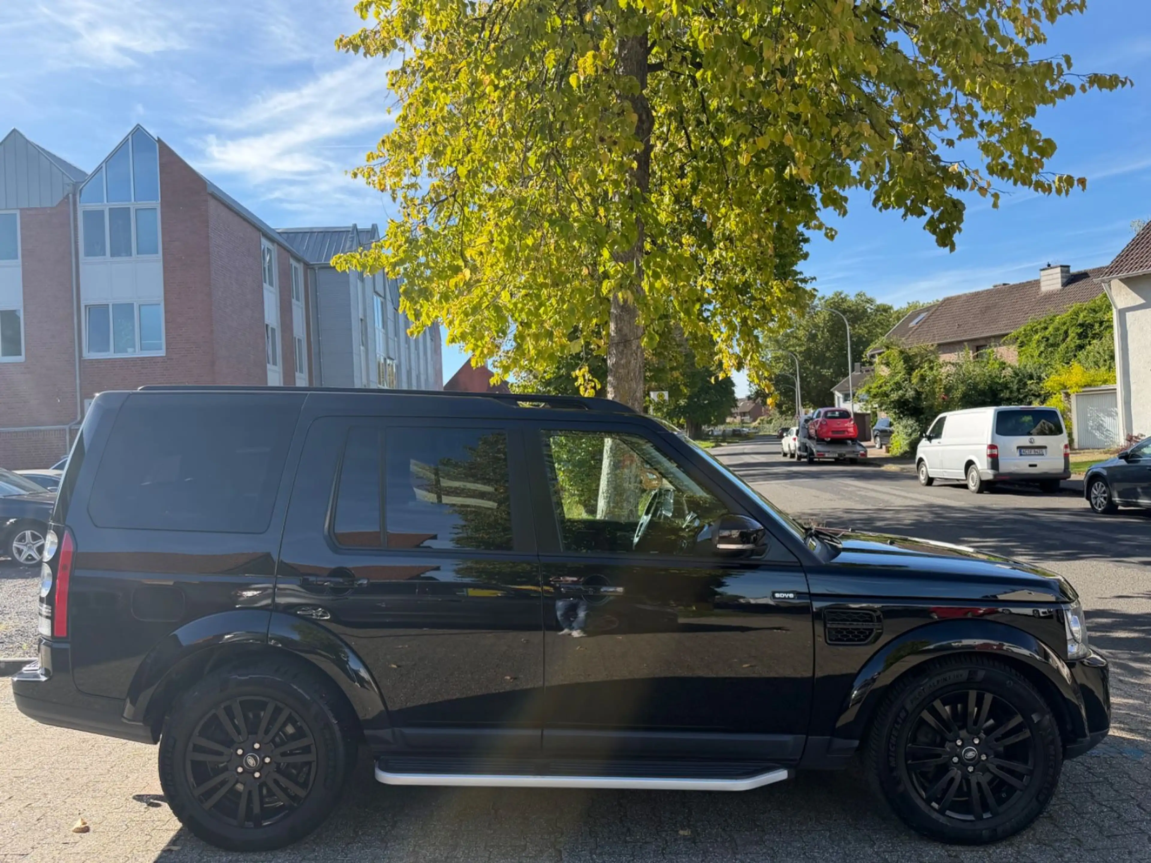 Land Rover Discovery 4 HSE SDV6 /// 1 Hand /// 7 Sitze /// — photo 8