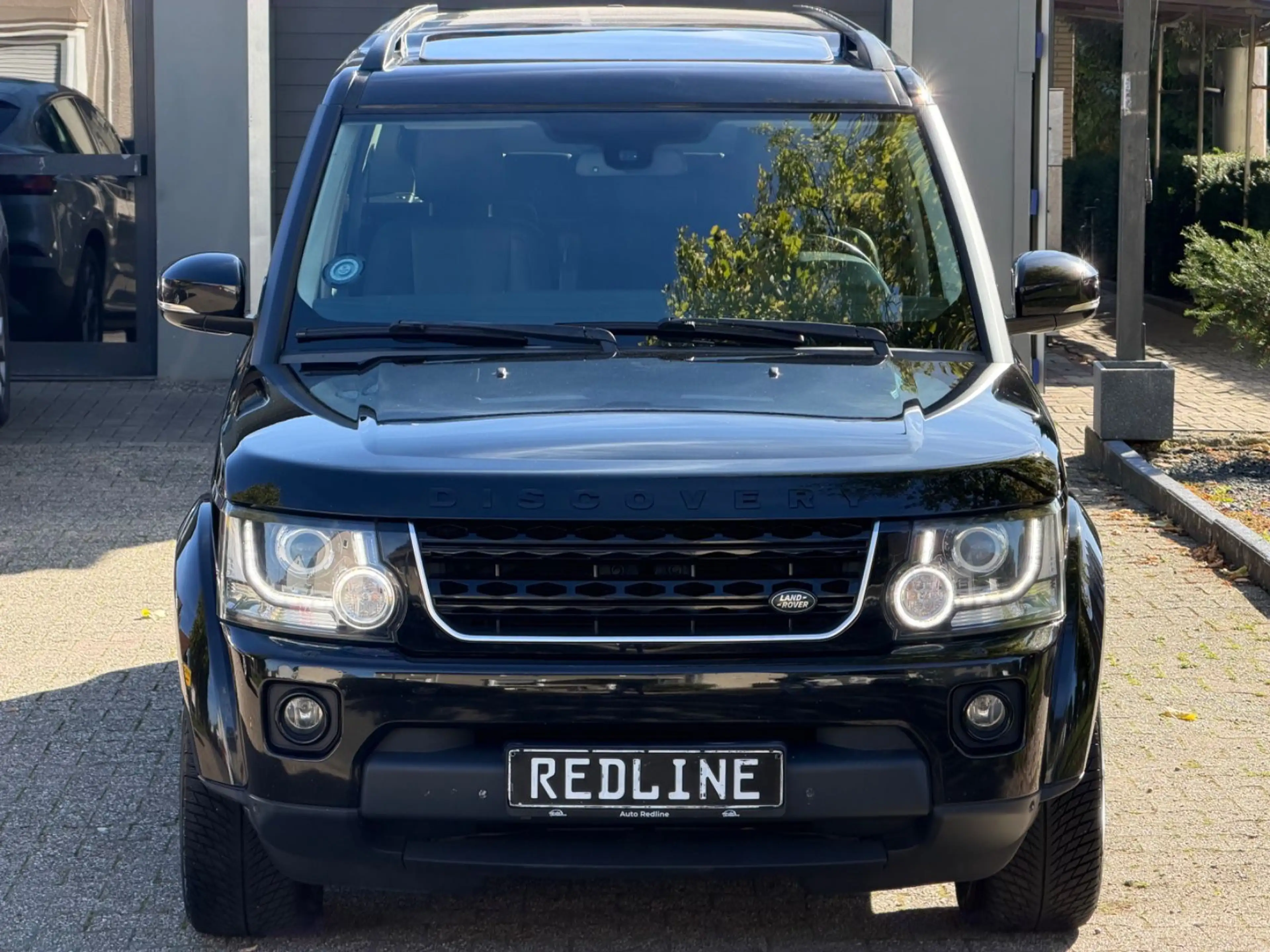 Land Rover Discovery 4 HSE SDV6 /// 1 Hand /// 7 Sitze /// — photo 3