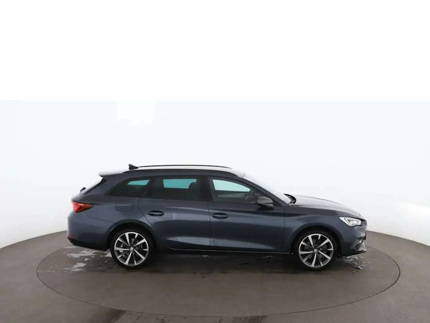 SEAT Leon ST 1.4 FR PHEV 150/204 Aut LED RADAR LEDER Gris - 2