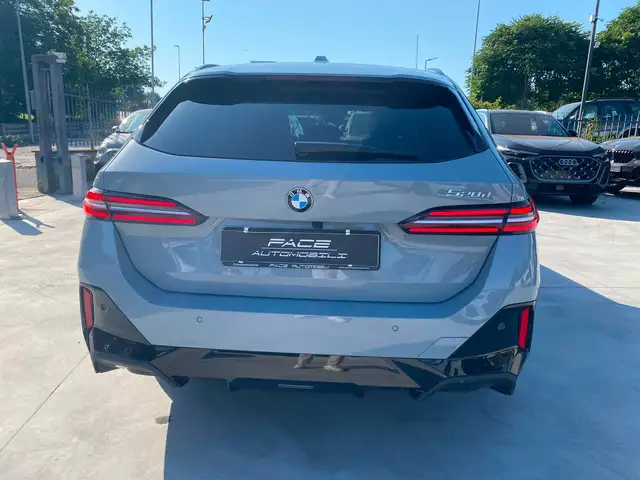 BMW M view 14