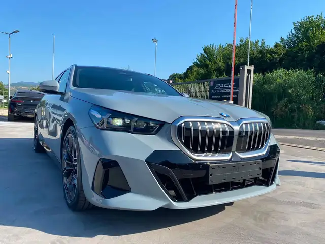 BMW M view 4