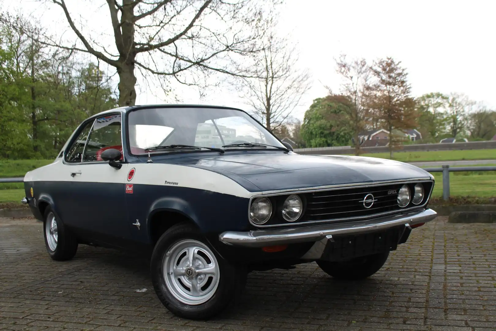 Opel Manta Coupé 1200s Blau - 2