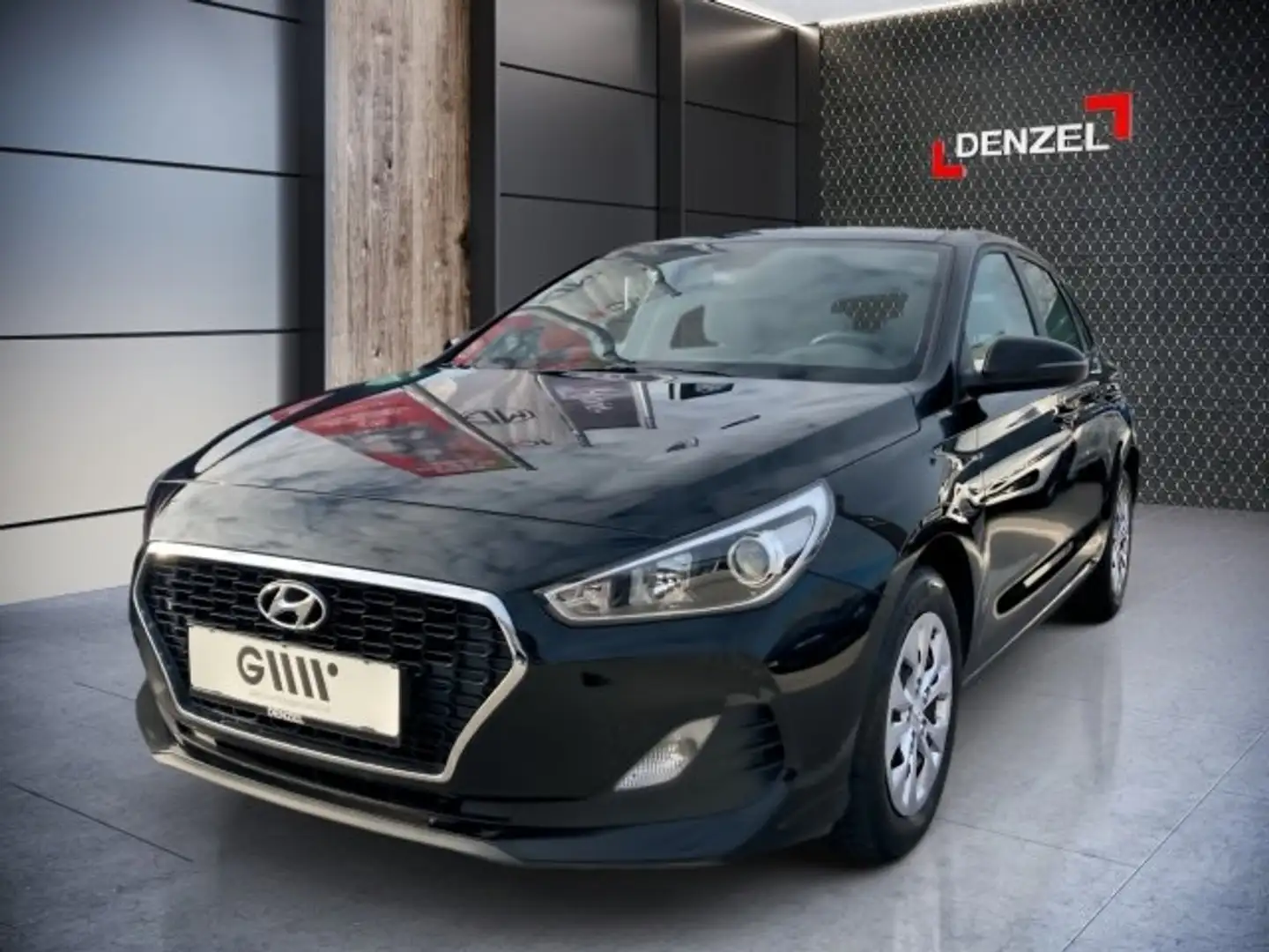 Hyundai i30 1,4 MPI Entry Zwart - 2