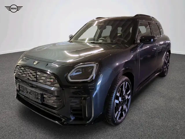 MINI Countryman E John Cooper Works Trim