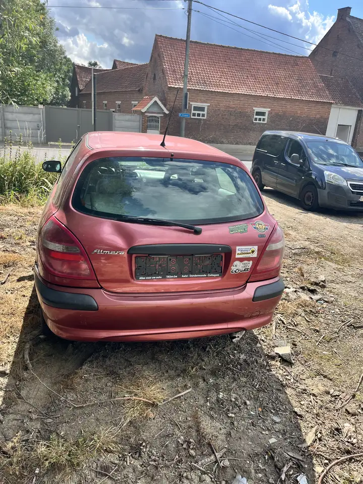 Nissan Almera 1.5i 16v Ambience, foto 6