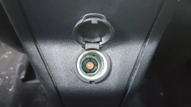 Peugeot 2008 view 13