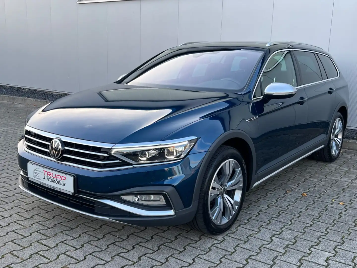 Volkswagen Passat Alltrack /MATRIX/AHK/VIRTUAL/360°/4xSHZ Bleu - 2