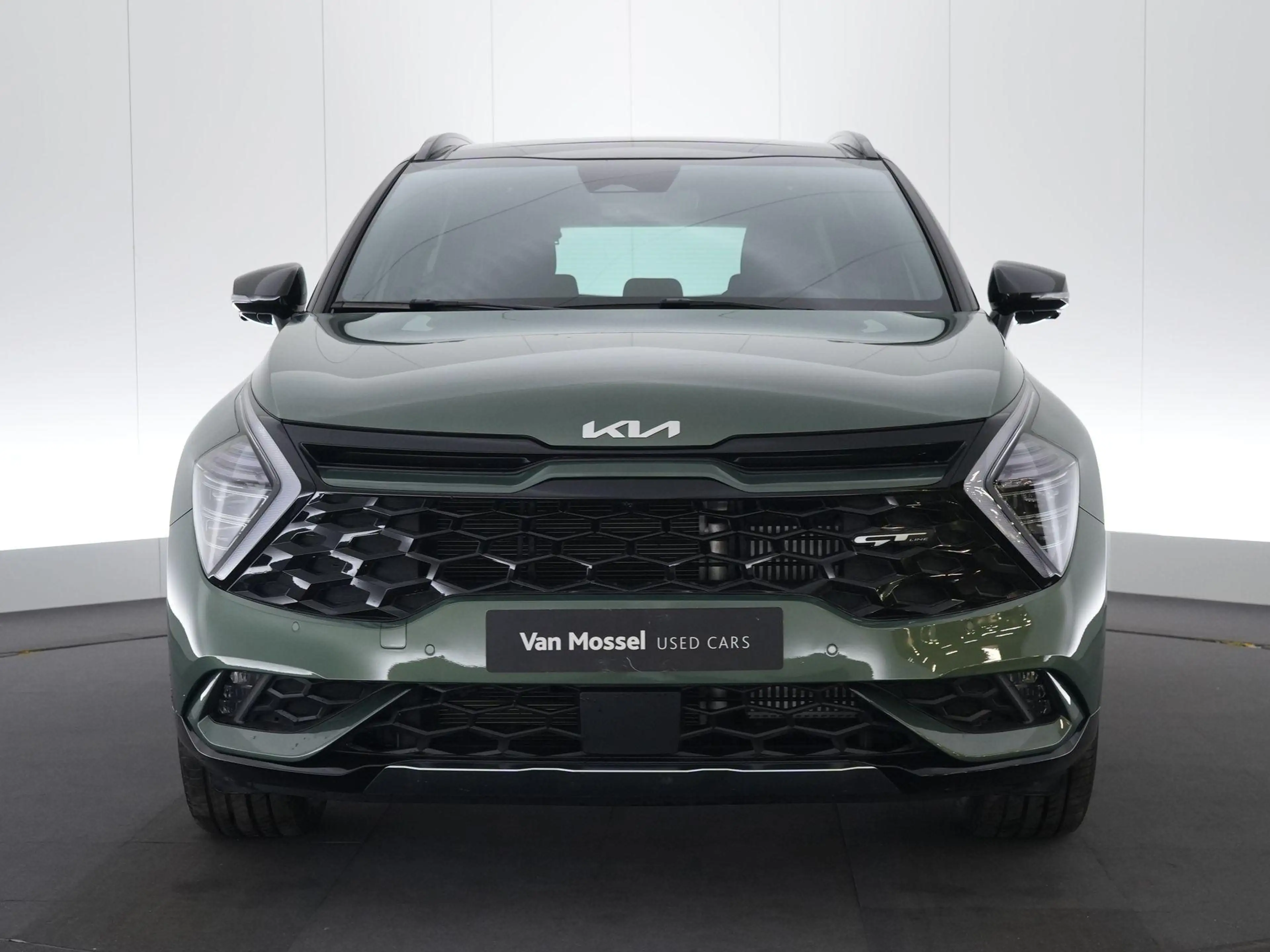 Kia Sportage 1.6 T-GDi 48V 7DCT GT Line — photo 3