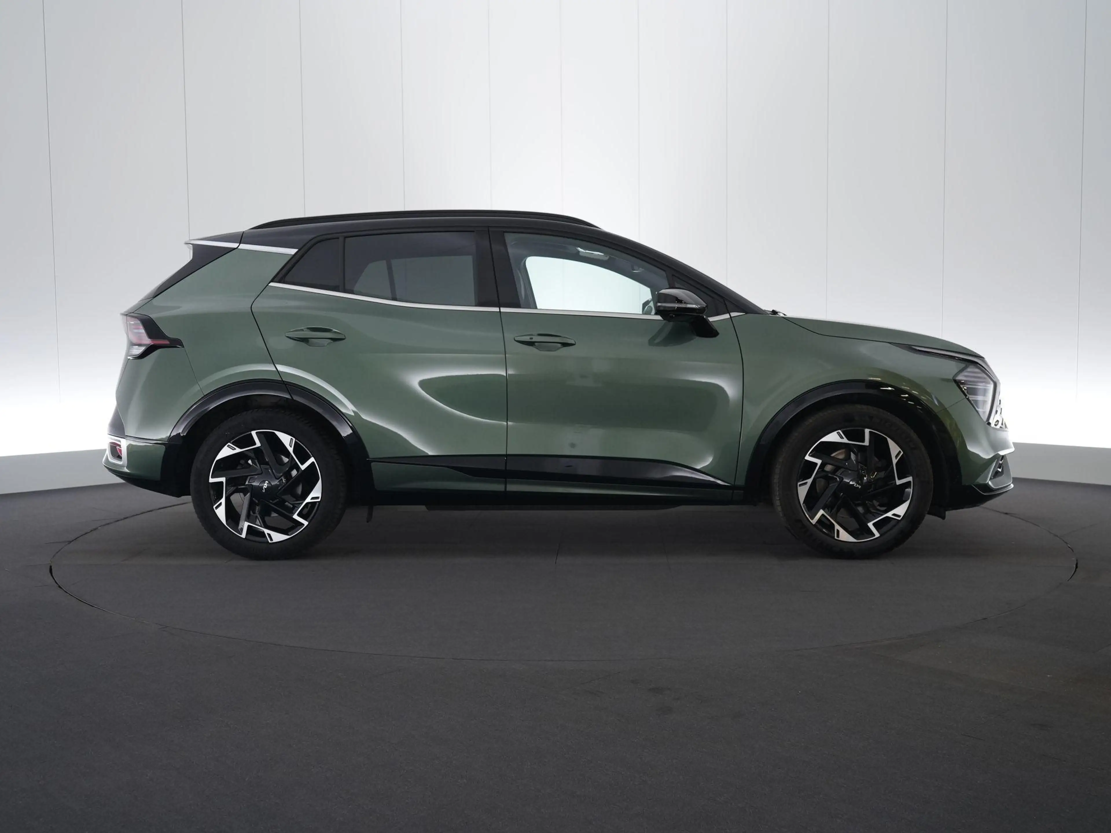 Kia Sportage 1.6 T-GDi 48V 7DCT GT Line — photo 6