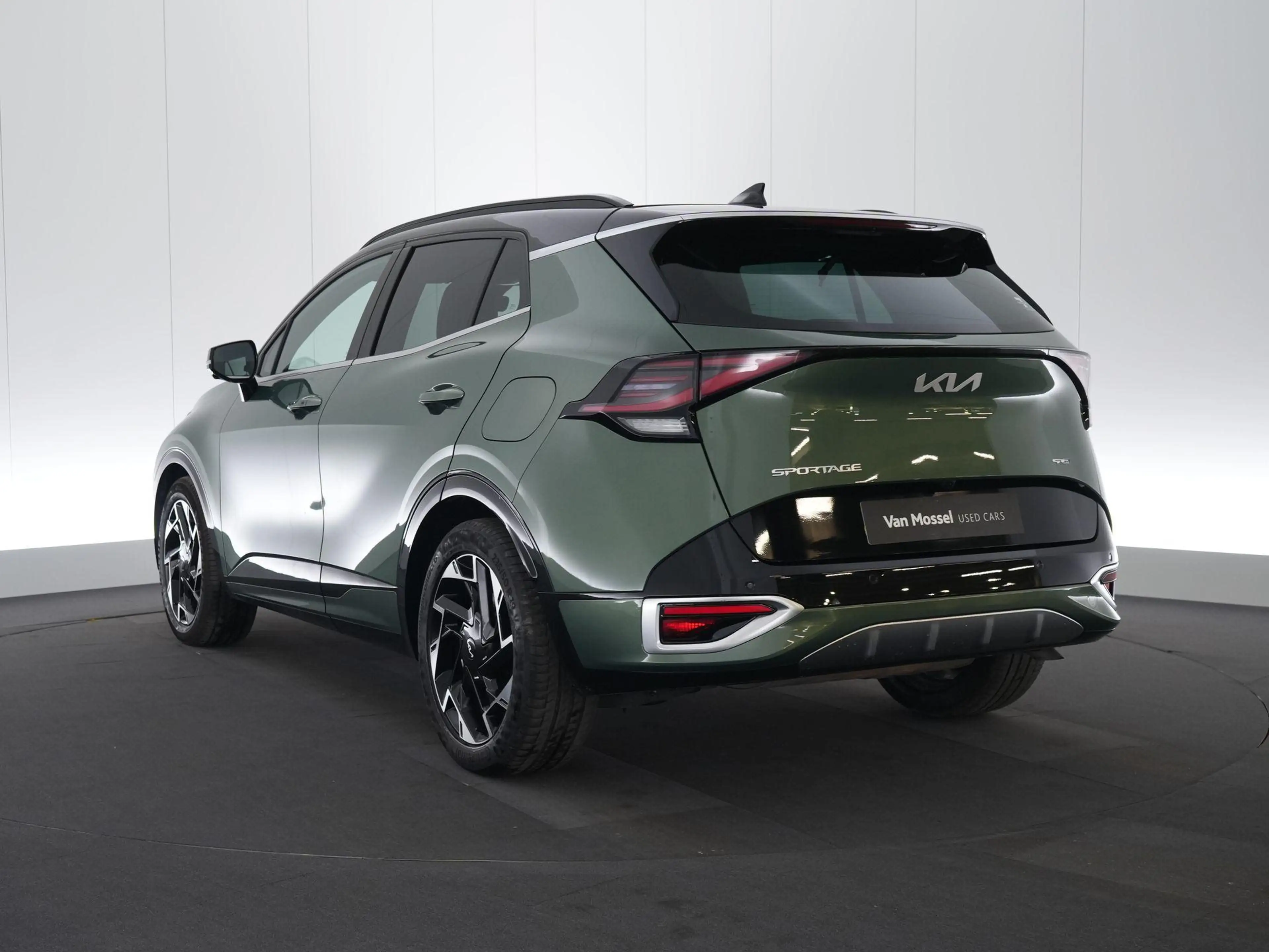 Kia Sportage 1.6 T-GDi 48V 7DCT GT Line — photo 2