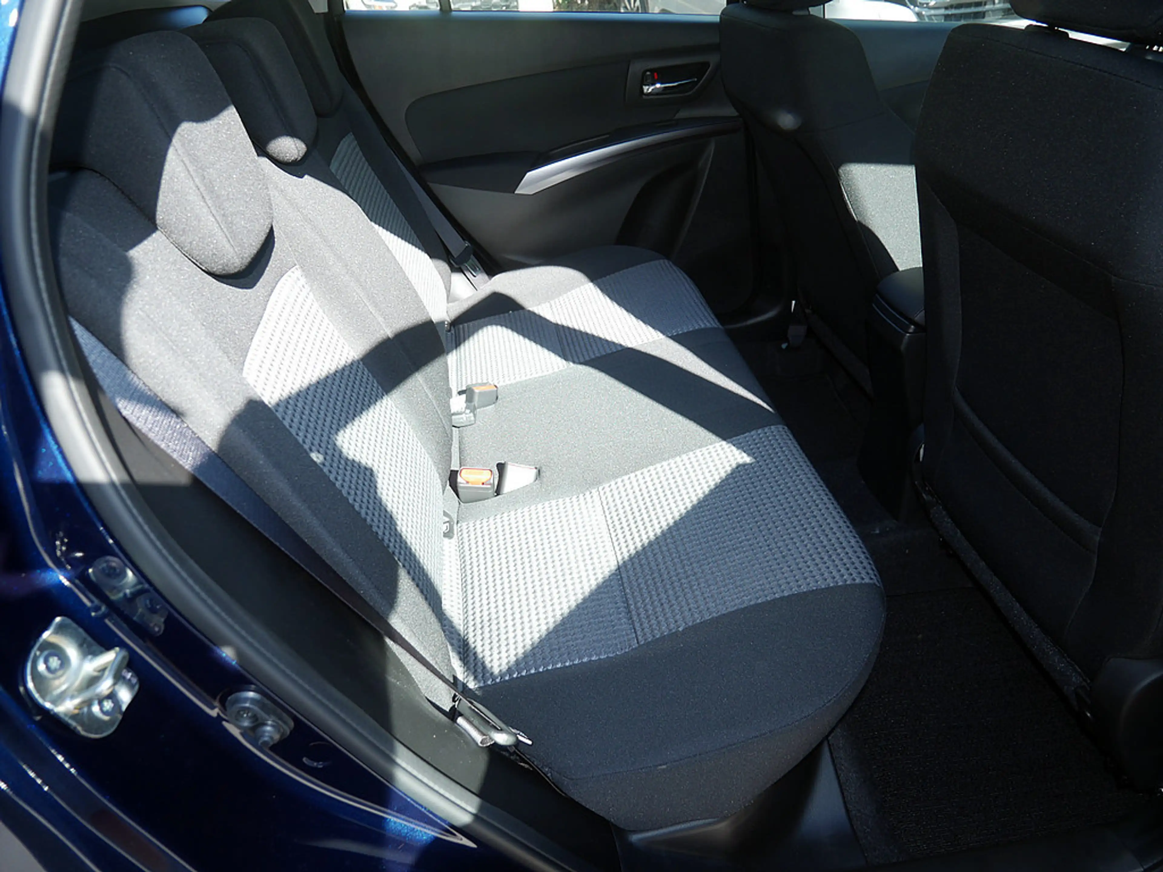 Suzuki S-Cross 1.4 Hybrid Edition PDC NAVI ACC LED — photo 11