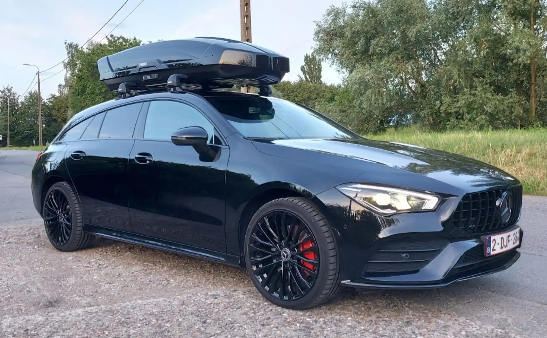 Mercedes-Benz CLA 250 CLA 250 e Shooting Brake 8G-DCT AMG Line Zwart - 1