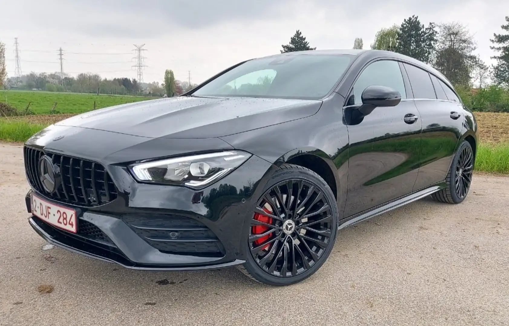 Mercedes-Benz CLA 250 CLA 250 e Shooting Brake 8G-DCT AMG Line Zwart - 2