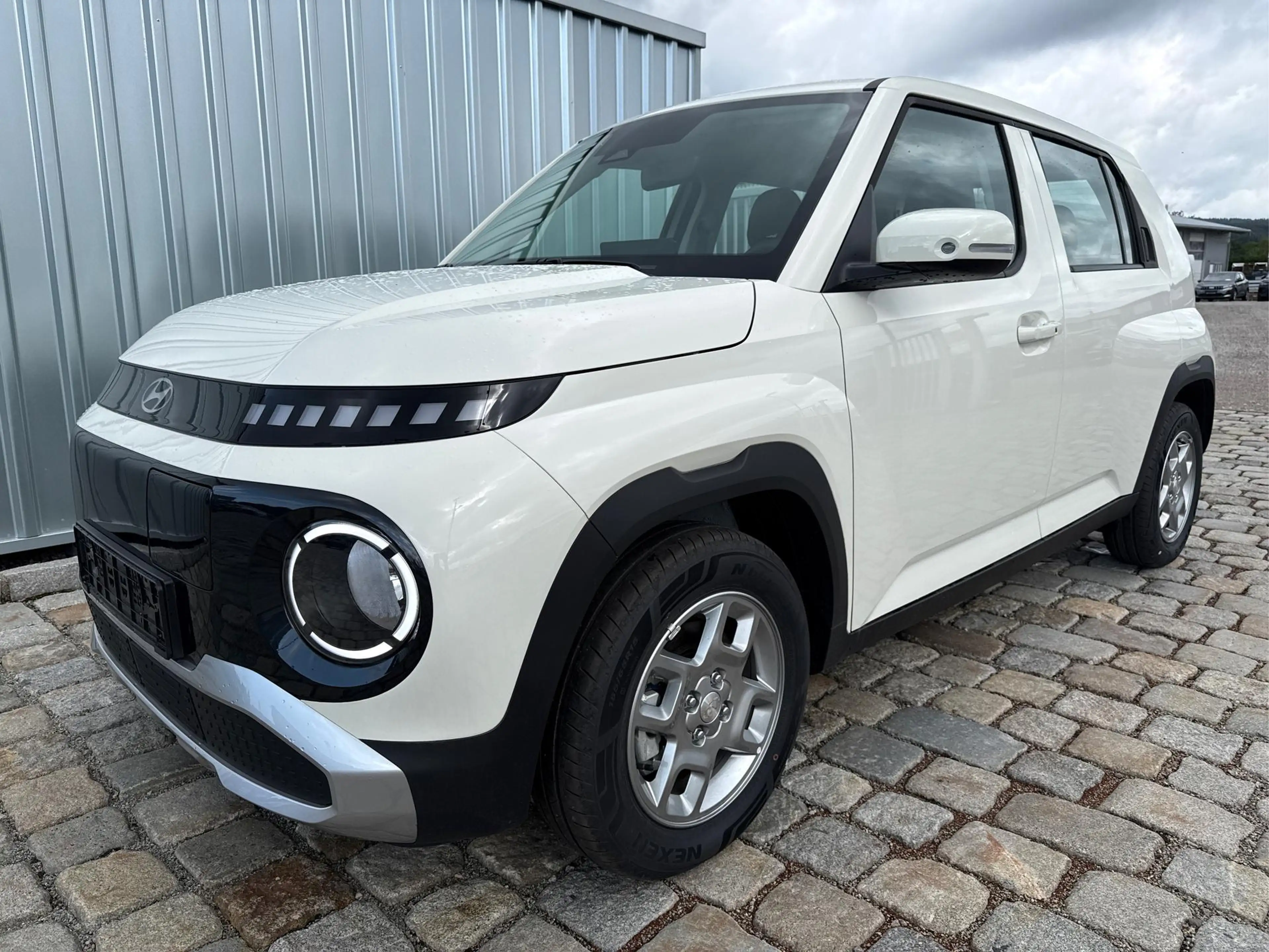 Hyundai Inster 42 kWh FÖRDERF.-NAVI-15" Felgen-Rückfahrkamera-...