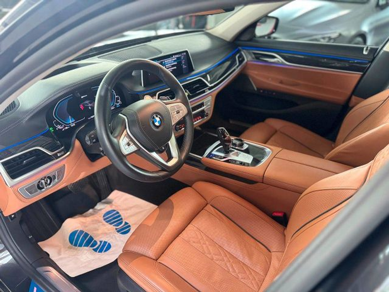 BMW 745 e Exterieurdesign Pure Excellence°Head up° — photo 8