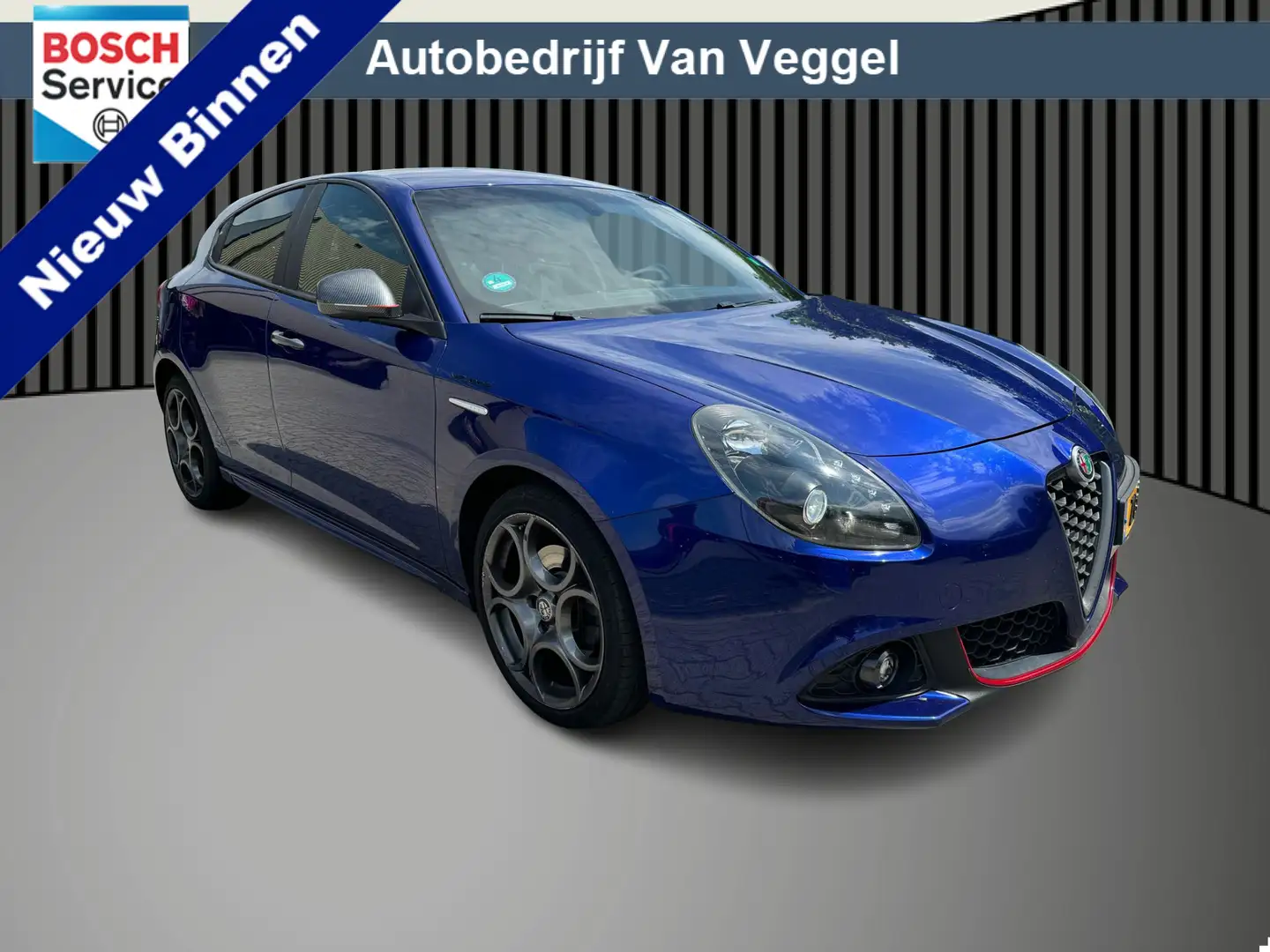 Alfa Romeo Giulietta 1.4 Turbo veloce Super automaat, cruise, clima, Blauw - 1