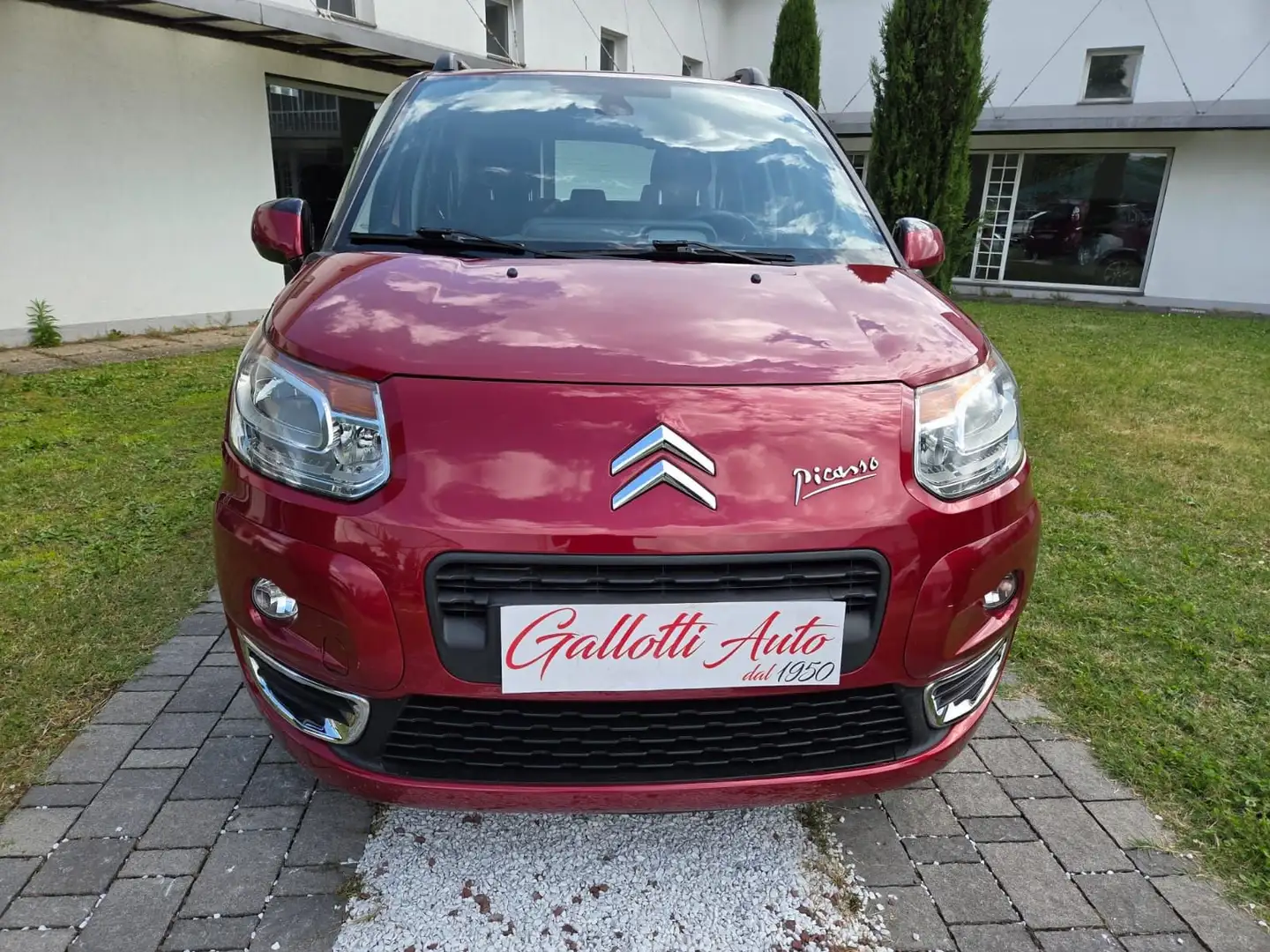 Citroen C3 Picasso 1.4 VTi 95 Exclusive Rosso - 2