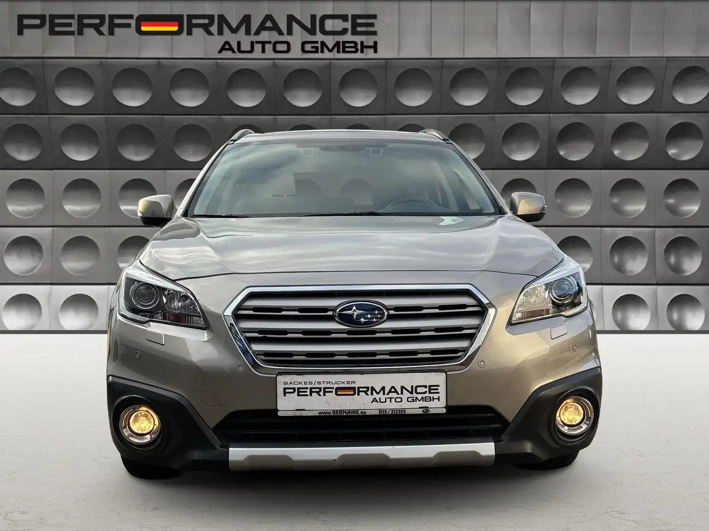 Subaru OUTBACK 2.0 Diesel KAT Automatik Leder Navi bež - 2