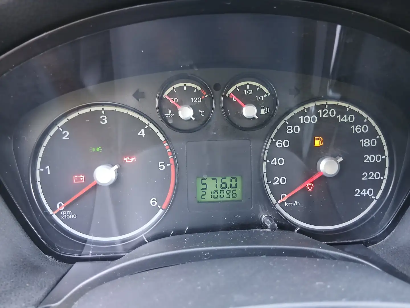 Ford Focus Focus 1.8 Turbo TDCi Ambiente Blauw - 2