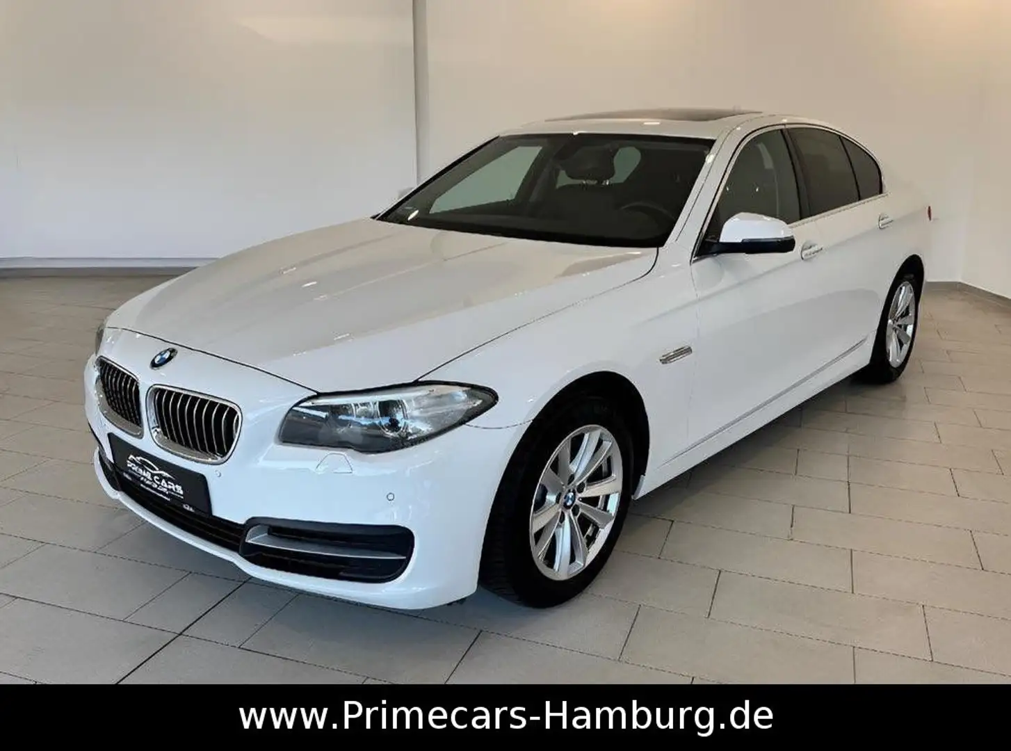 BMW 520 d xDrive|SCHIEBEDACH|XENON|KAMERA|LEDER|HiFi| Weiß - 1