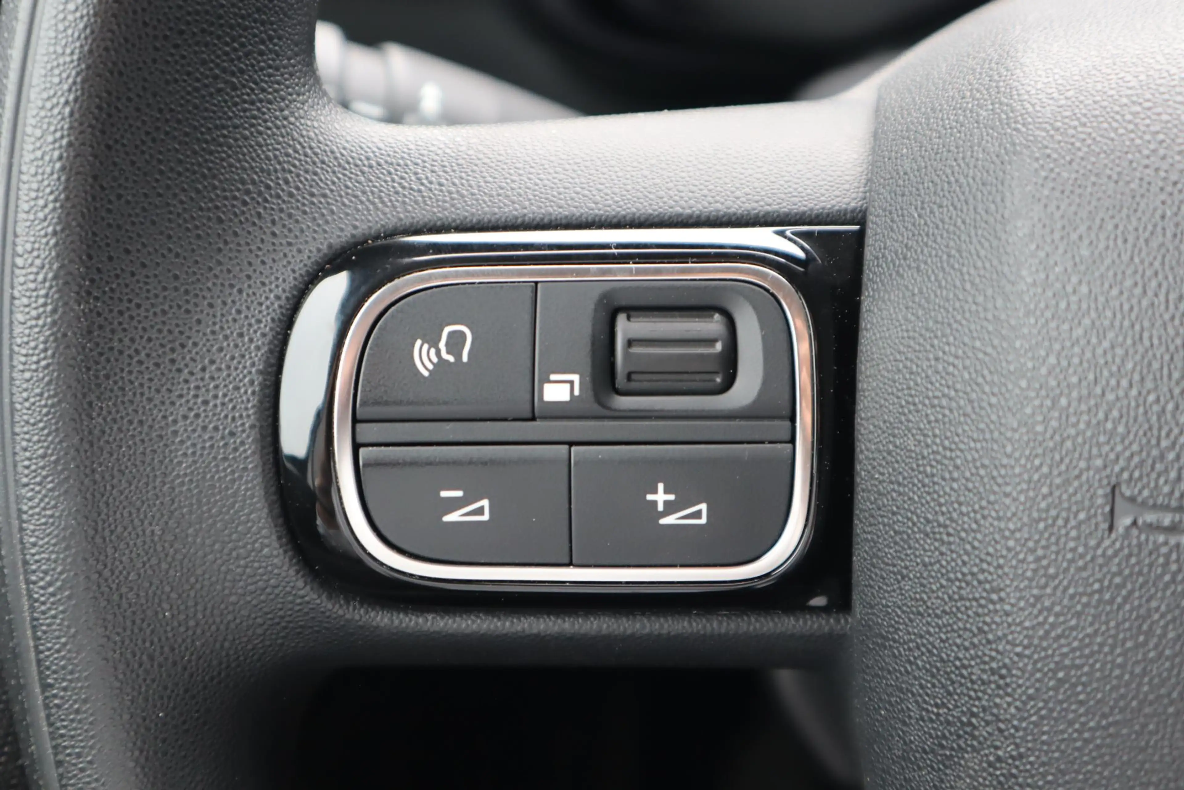 Toyota Proace City 1.5 D-4D COOL L2 3-PERS AIRCO CRUISE BETIMMERD P-S — photo 15