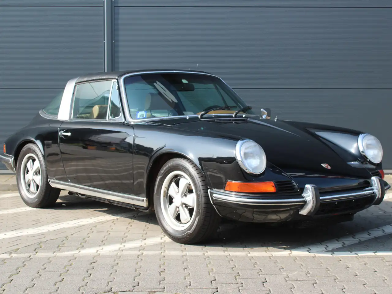 Porsche 911 T Targa 2,4 MFI schwarz, foto 1