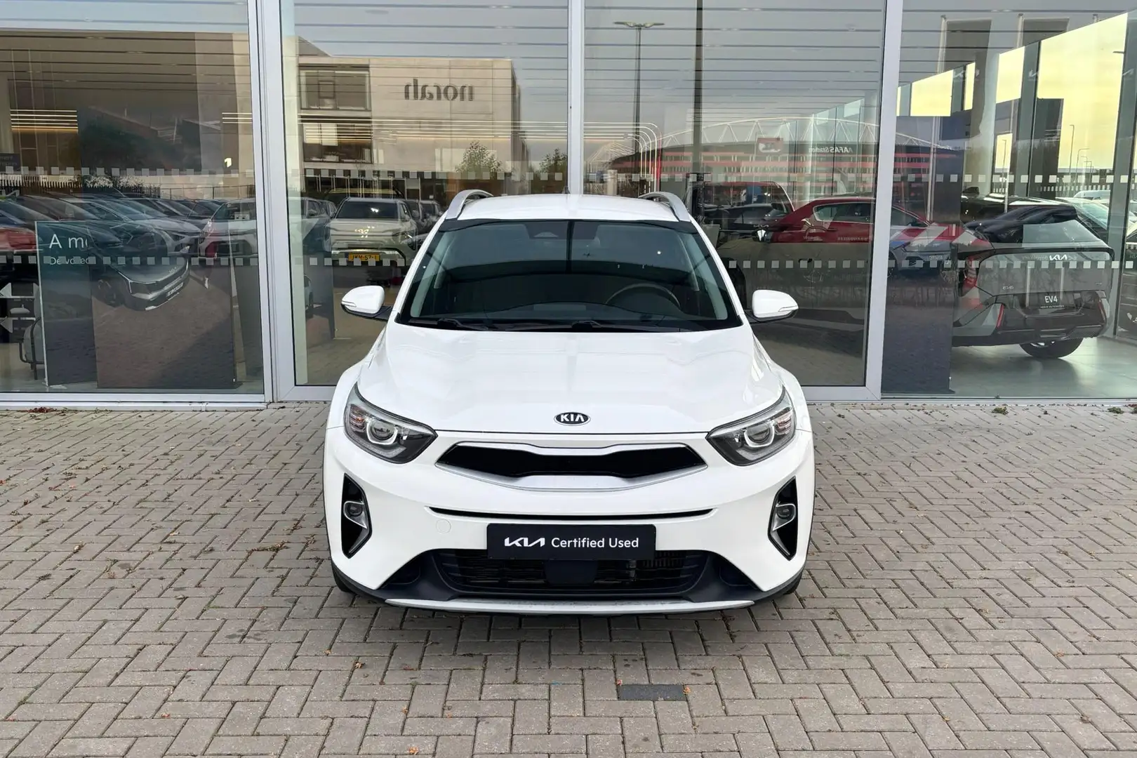 Kia Stonic 1.0 T-GDi MHEV DynamicPlusLine | Navigatie | Camer Weiß - 2