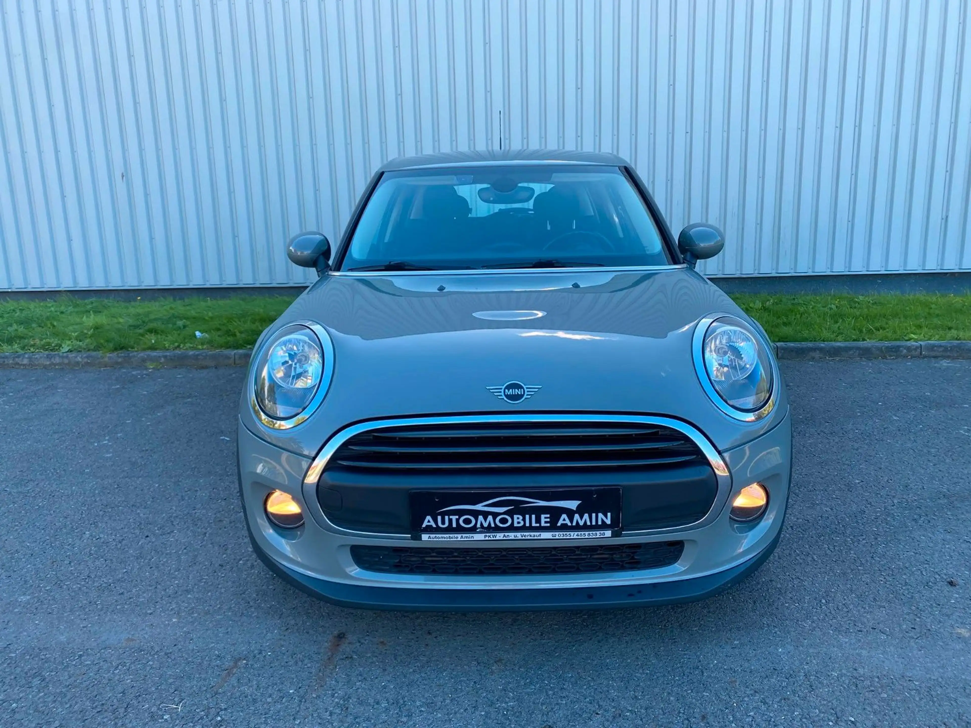 MINI One 5-trg. sehr gepflegt Sitzhzg. TÜV/Insp. NEU — photo 2