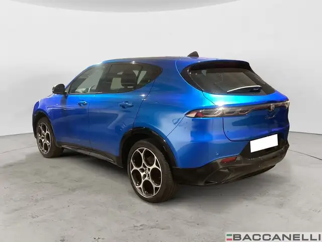 Alfa Romeo Tonale view 2