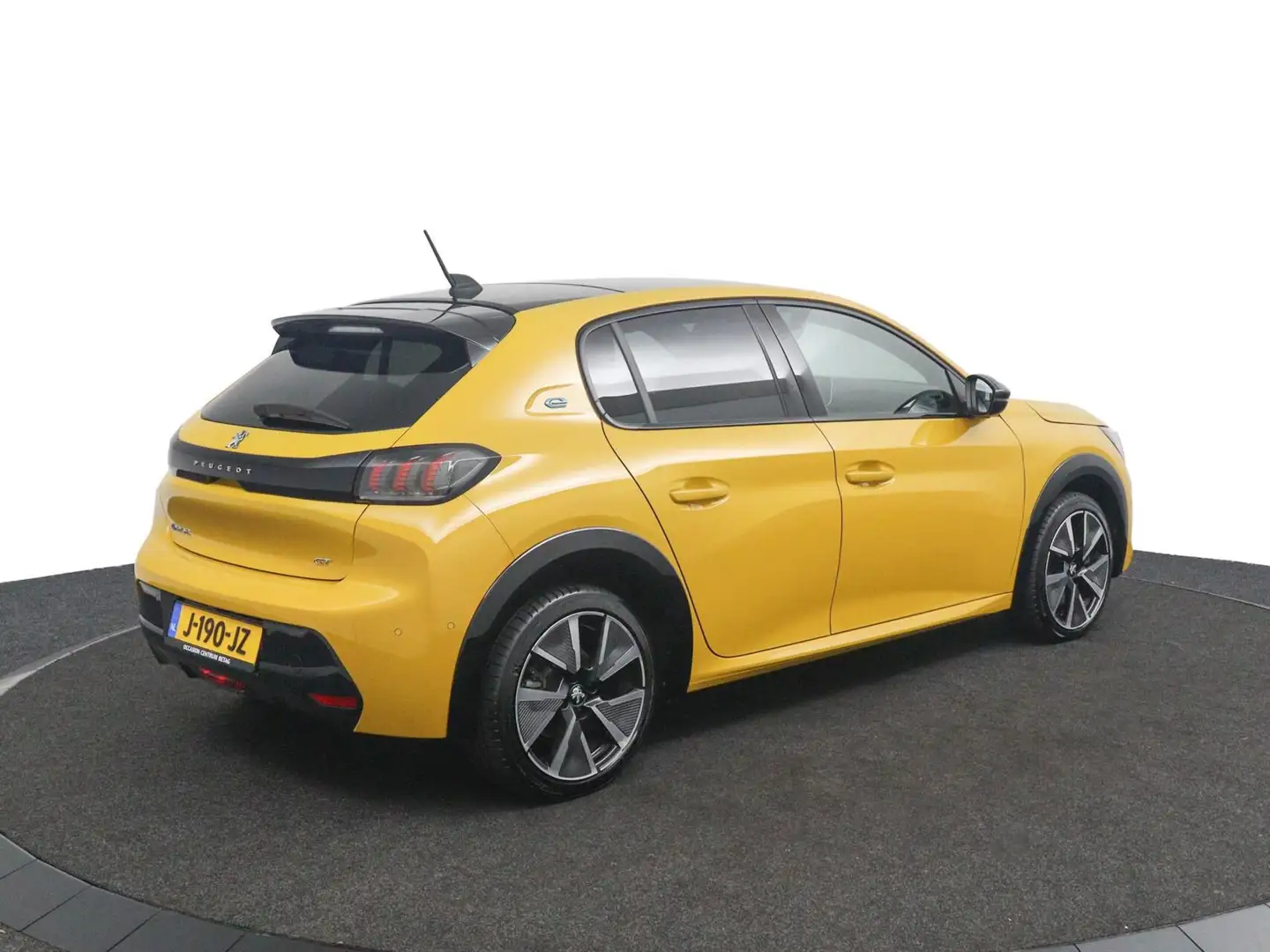 Peugeot e-208 EV GT 350 50 kWh | Panorama dak | Camera | Geel - 2