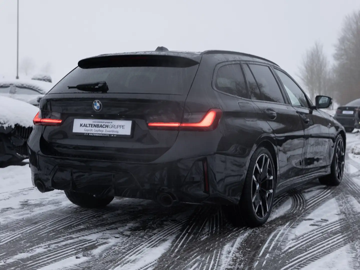 BMW 320 d Touring M-Sport Pro FACEL. 360° LED HUD Zwart - 2