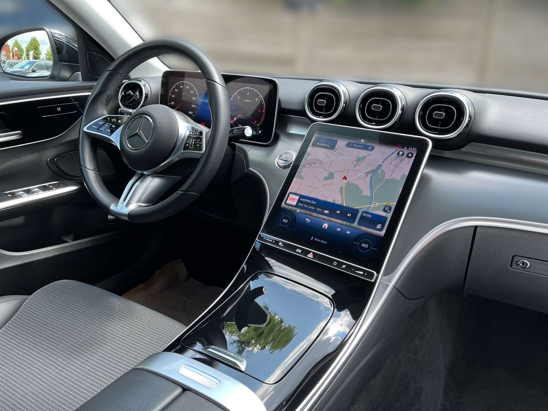 Mercedes-Benz C 220