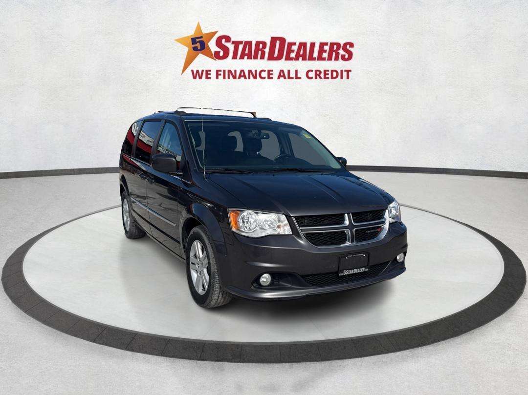 Gray 2016 Dodge Grand Caravan Crew Plus FWD Minivan Automatic