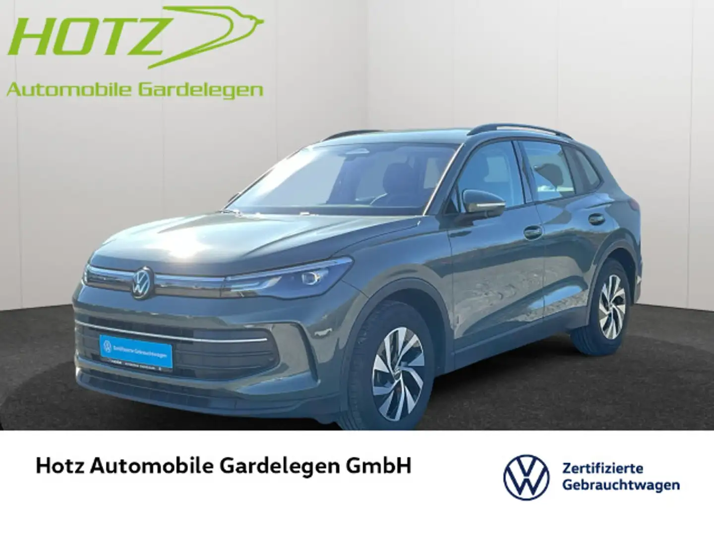 Volkswagen Tiguan 1.5 eTSI DSG Life AHK/LED/REAR/NAVI Grün - 1
