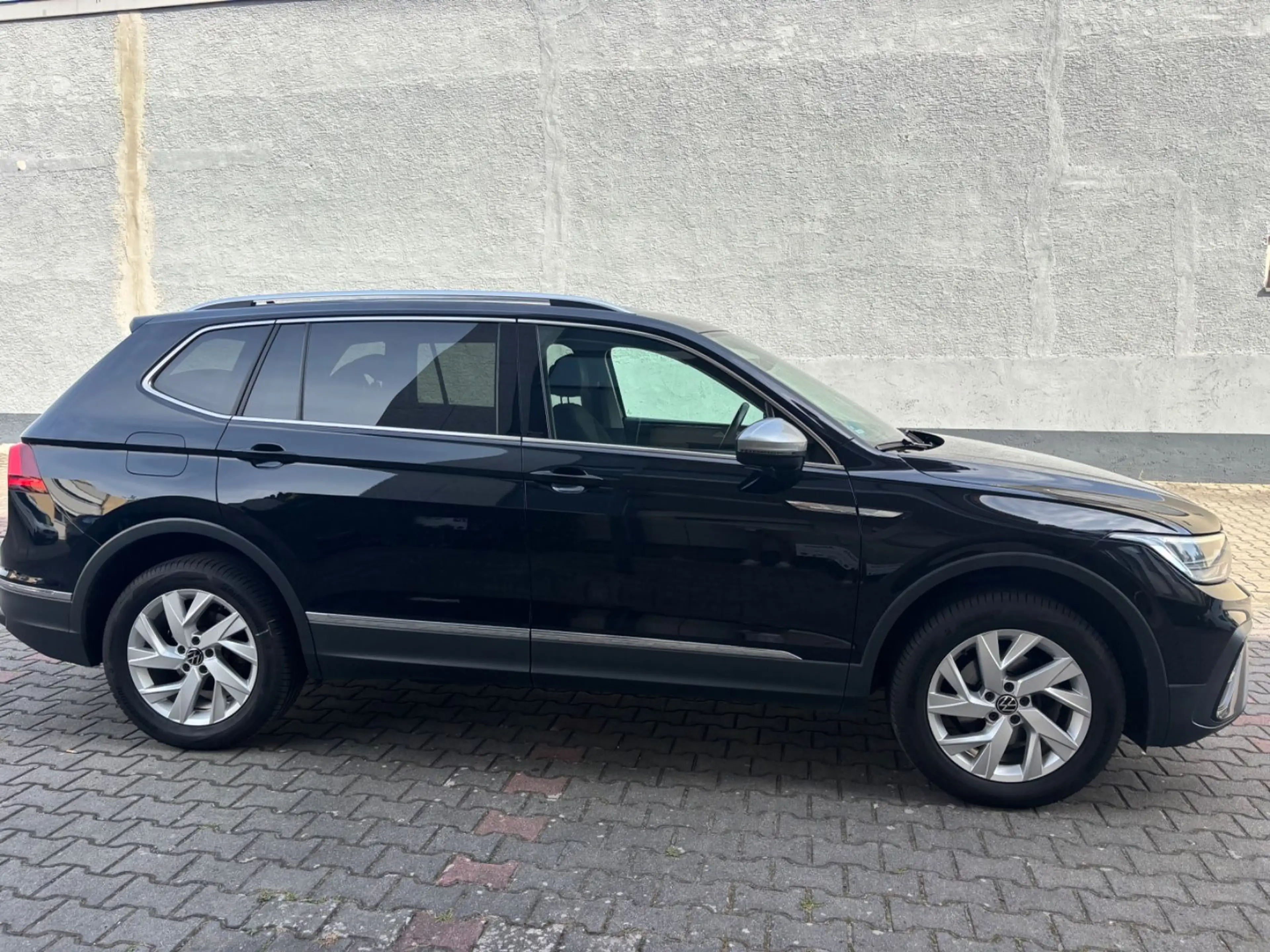 Volkswagen Tiguan Allspace /Digital-Tacho/ACC/AHK/5 SITZE — photo 2