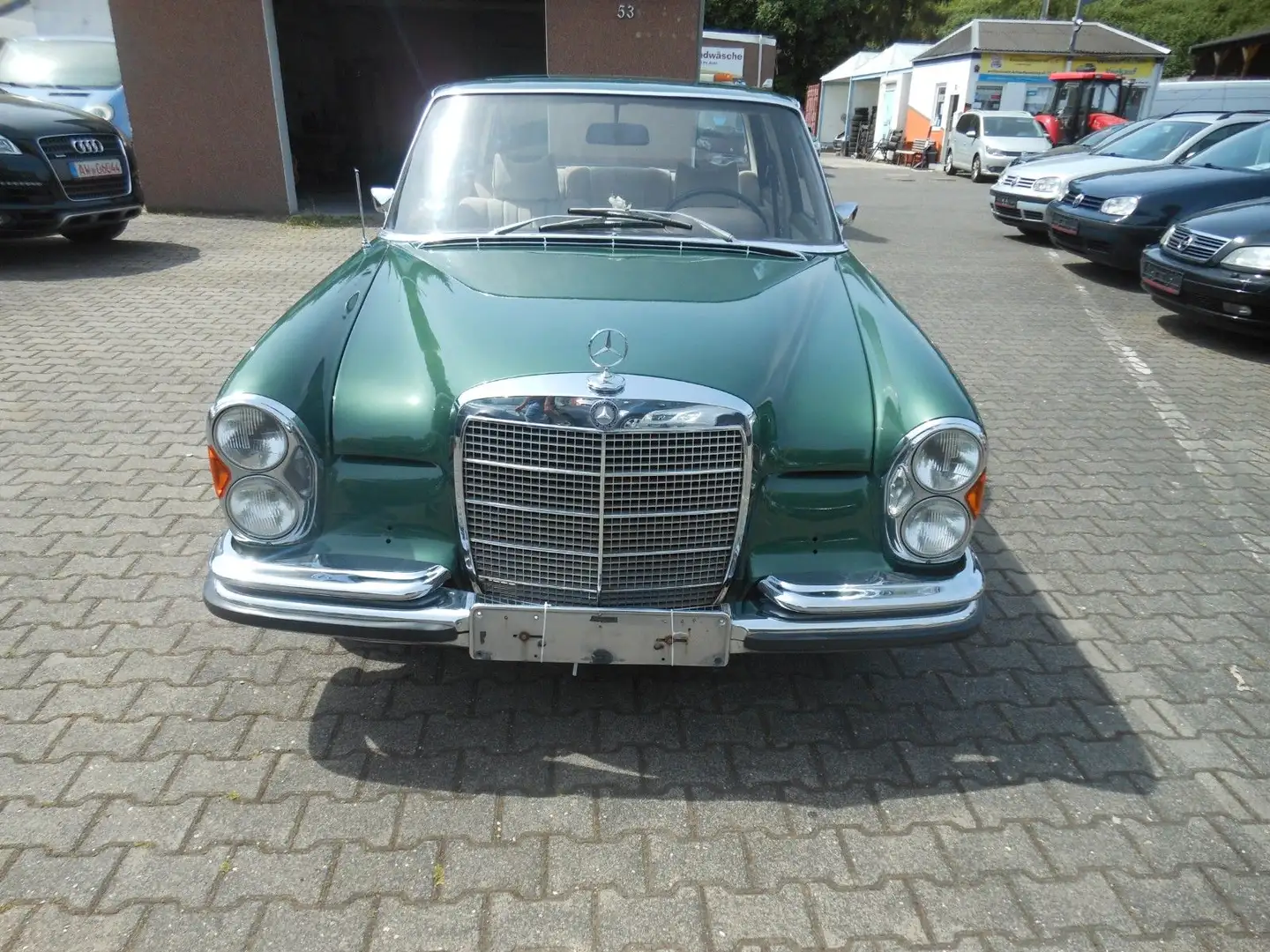 Mercedes-Benz 280 SE/8 H-Kennzeichen Зелений - 2