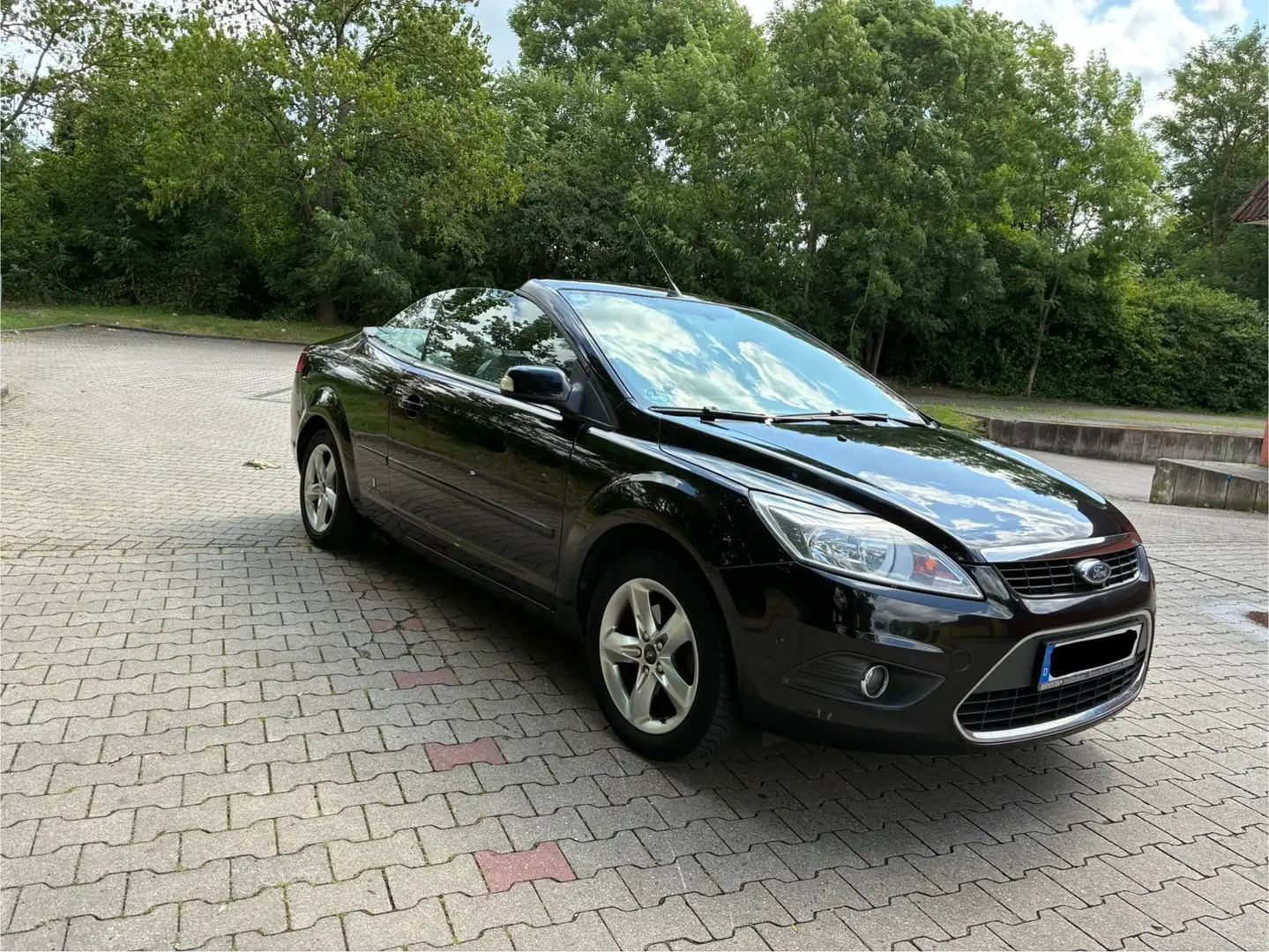 Ford Focus CC Coupe-Cabriolet 1.6 16V Trend - 1