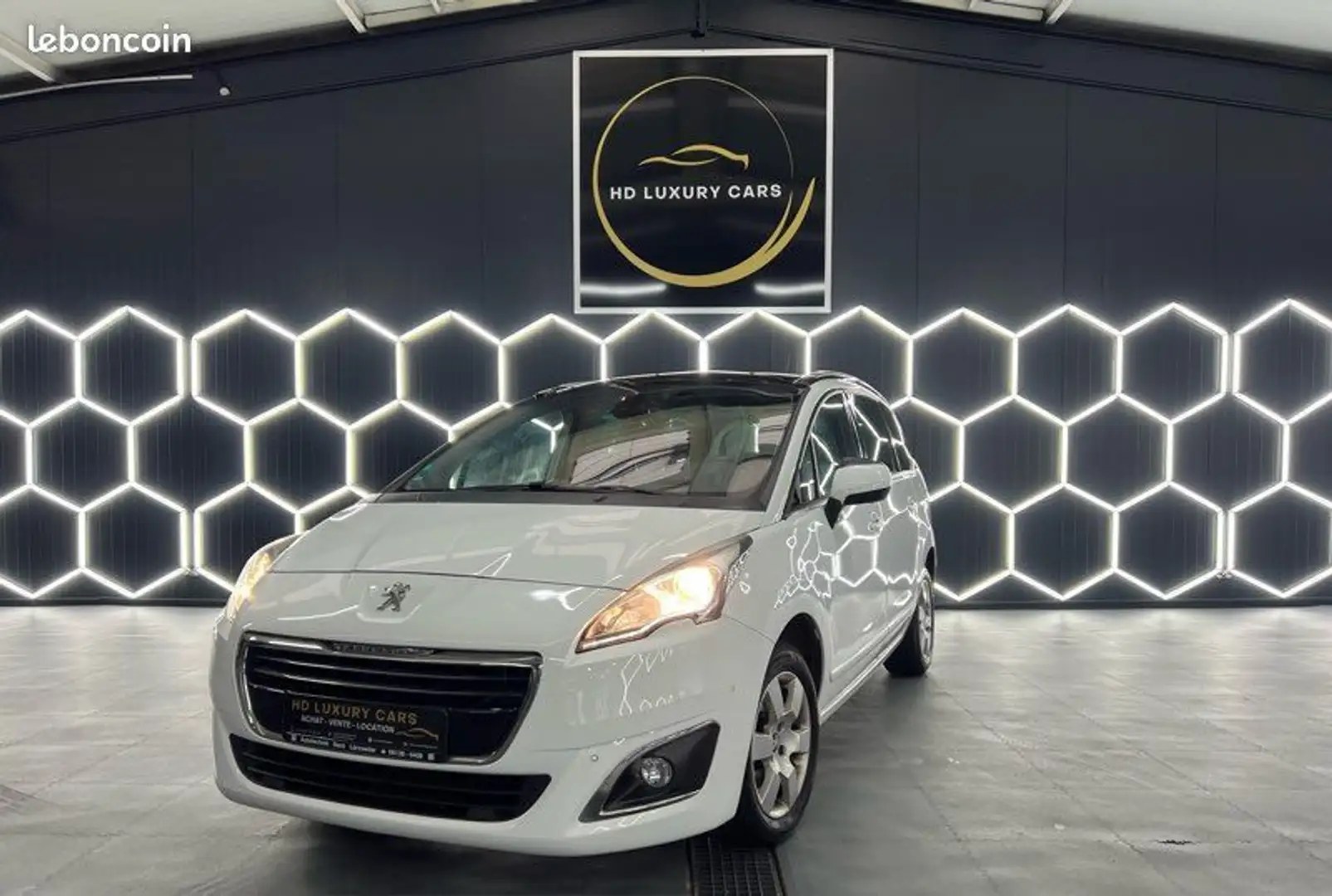 Peugeot 5008 BlueHDI 150ch 7Places Blanc - 1