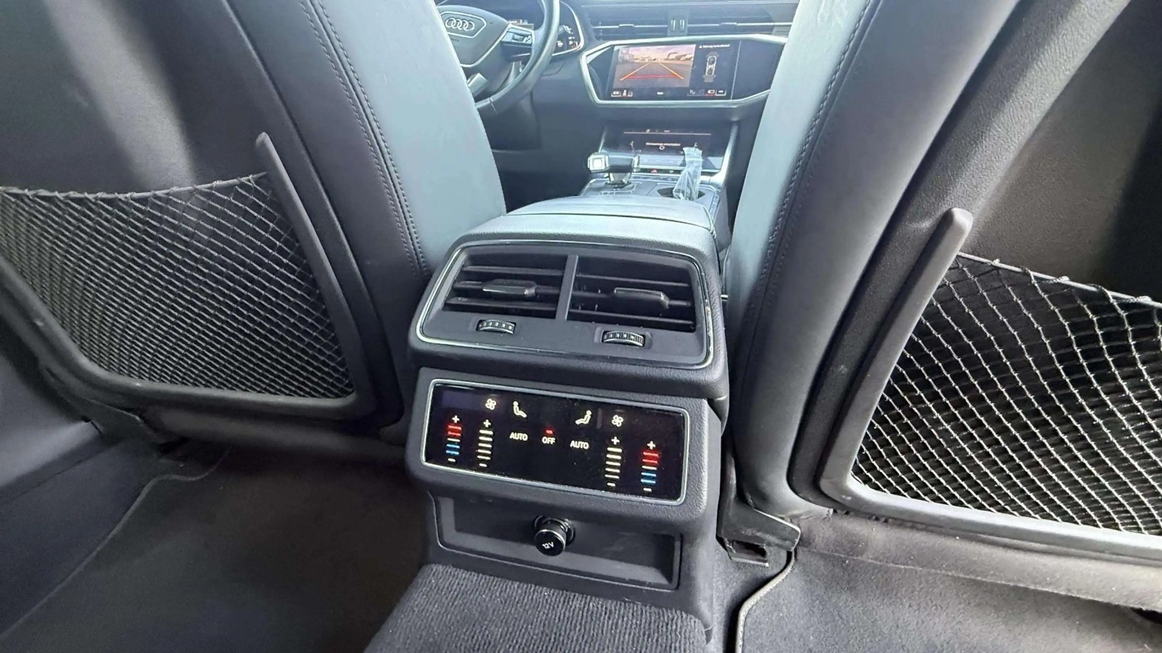 Audi A6 Avant 40 TDI quattro*Digital Cokpit*Leder*360 — photo 12